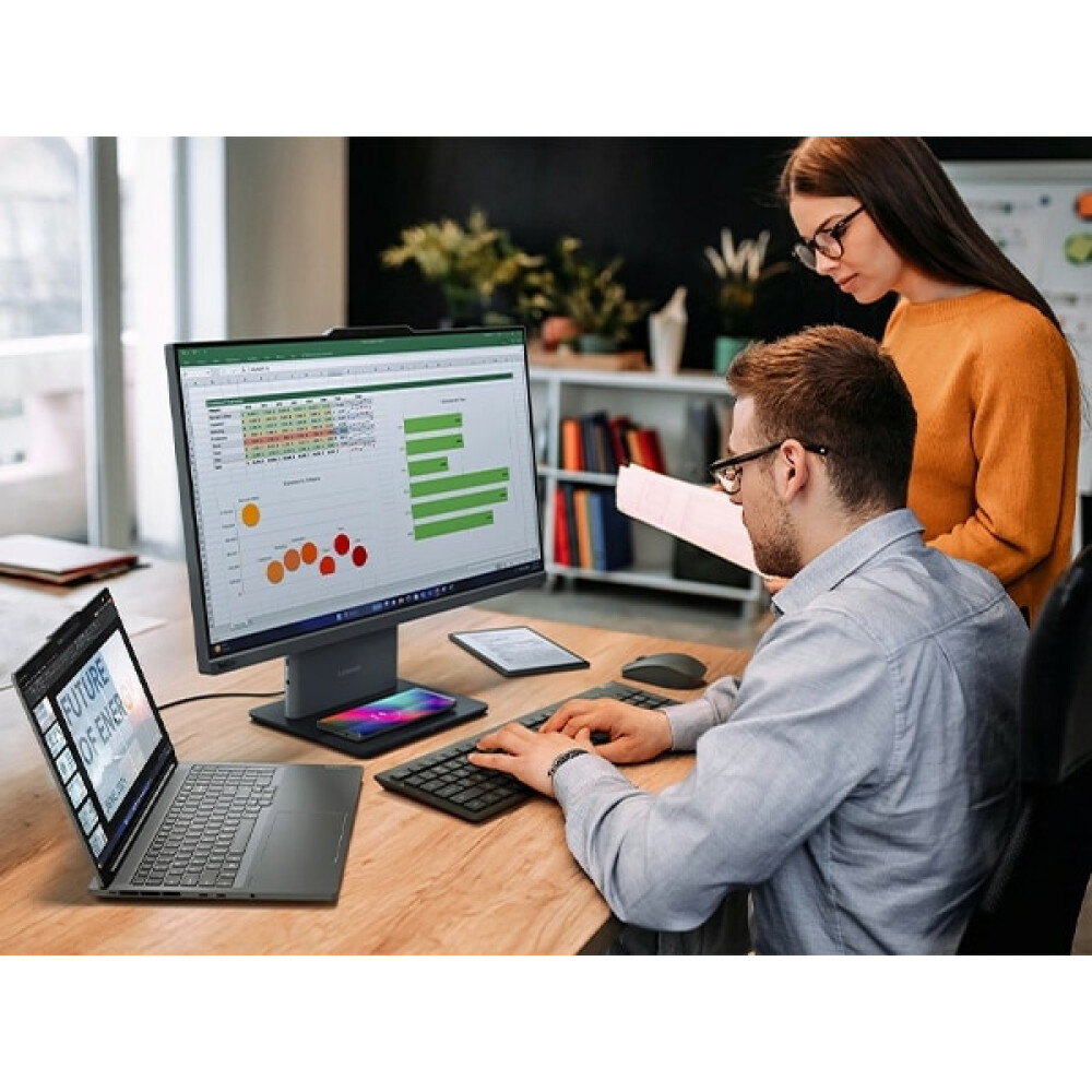 Computador All In One AIO Lenovo - I5 13420H / 16GB RAM / 512GB