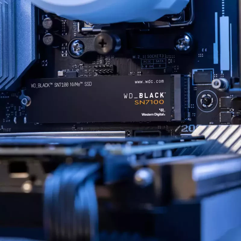 a*i様 ほぼ未使用品　SSD 1TB WD Black SN7100 WD_BLACK Unidade de estado sólido SSD interna para jogos SN7100